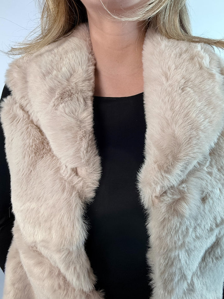 Carlisle Faux Fur Vest