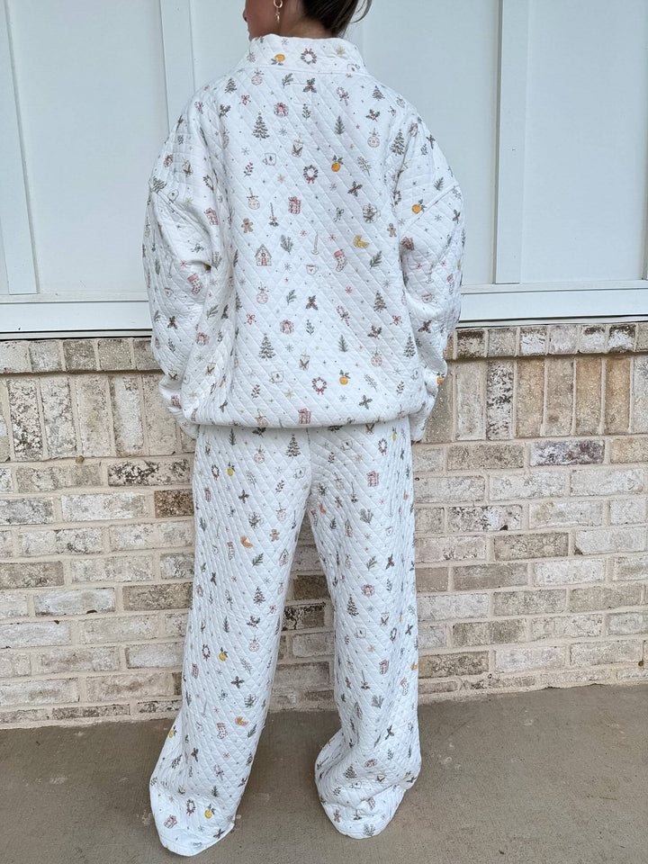 A Cottage Christmas Quilted Straight Leg Sweatpants