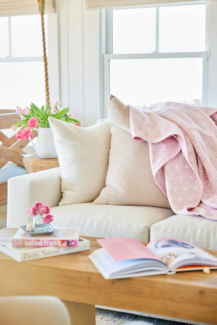 ChappyWrap - Seaside Scallops Blush Blanket: Original