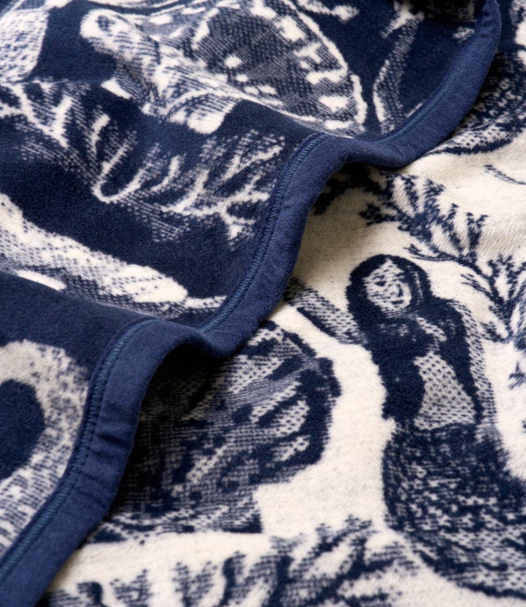 ChappyWrap - Siren's Song Blanket