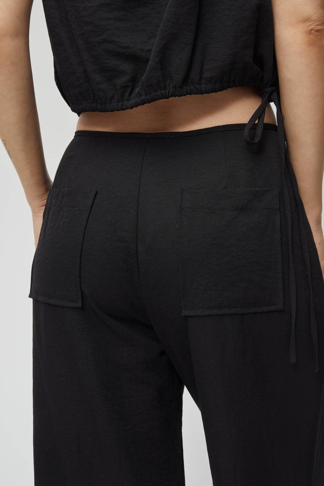 Shar Tie Front Lightweight Pants