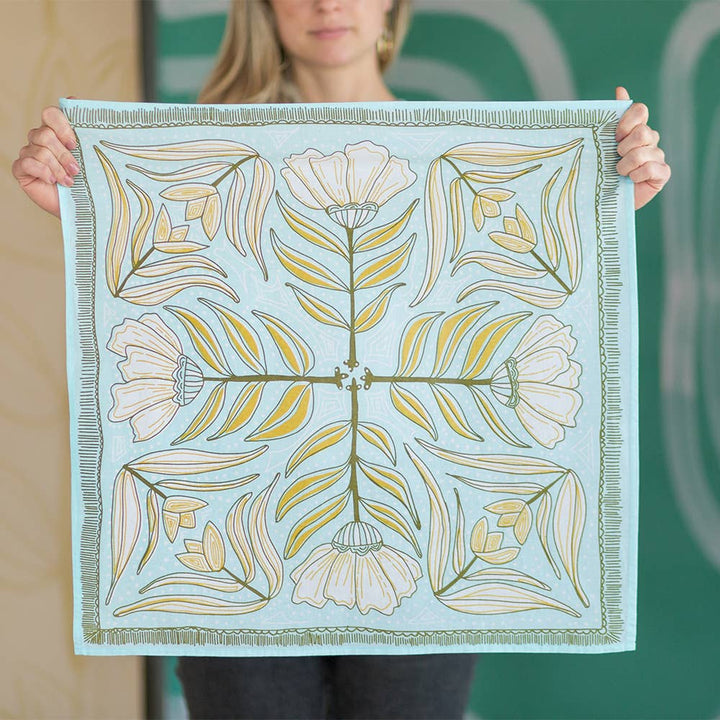 Eliza Bandana 22"