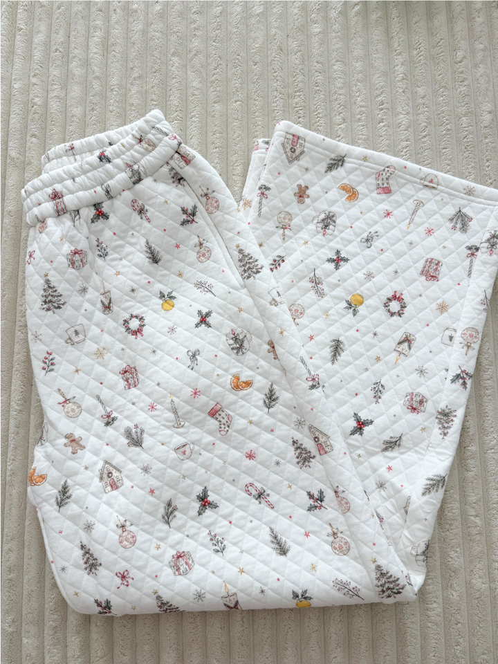 A Cottage Christmas Quilted Straight Leg Sweatpants