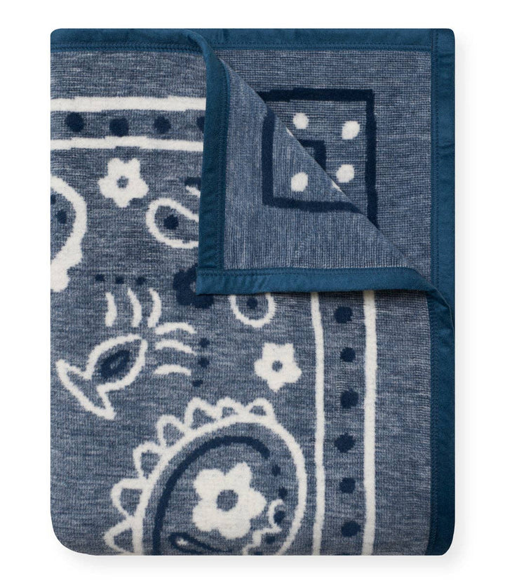 ChappyWrap - Vintage Blue Bandana Blanket