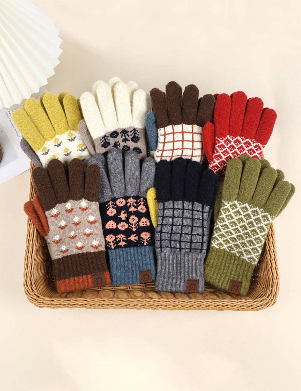 Vintage Jacquard Touch Screen Gloves - Coffee