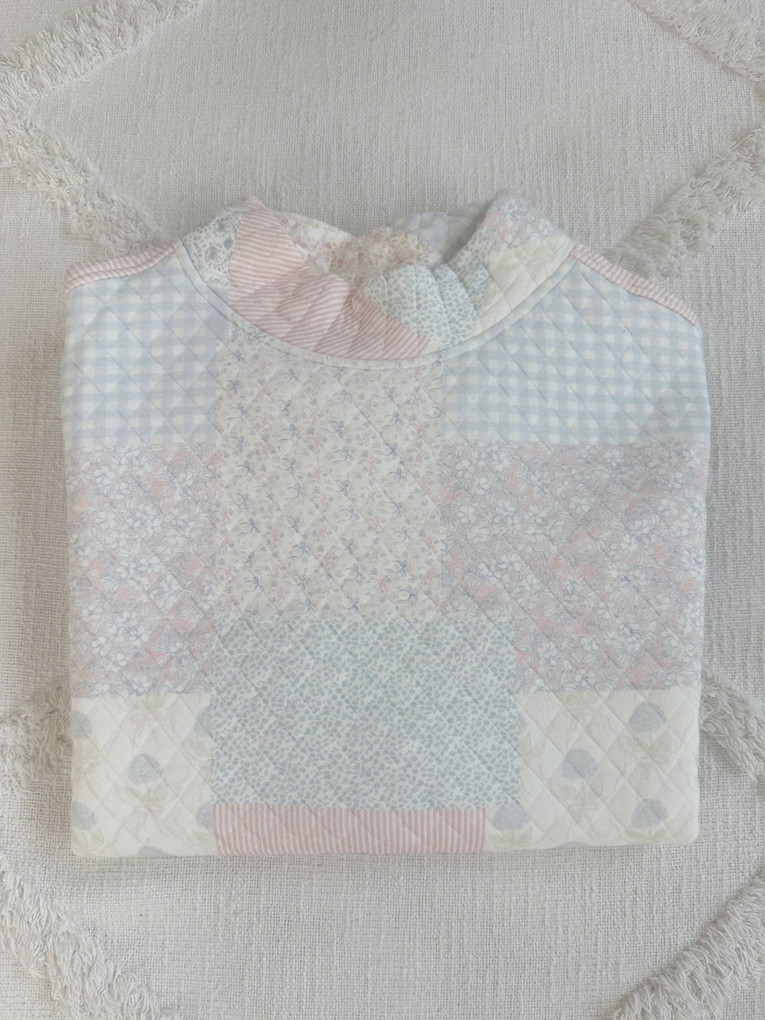 Quited Shades Of Blue Mockneck