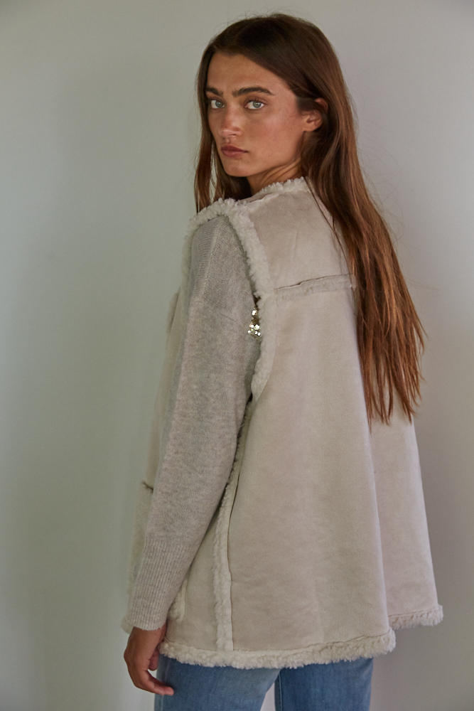 Whitby Sherpa Lined Vest