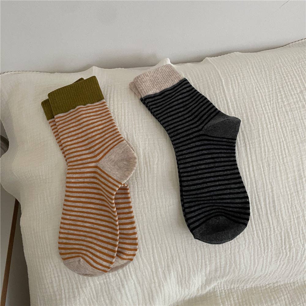 Striped Slouch Crew Socks - Beige