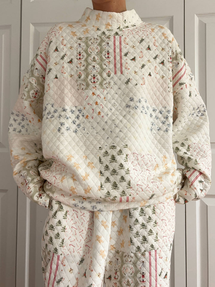 Holiday Quilted Mockneck Sweatshirt