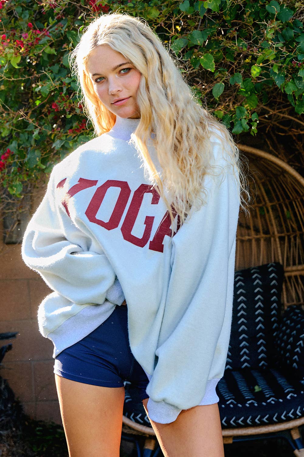 Pilates & Yoga Reversible Mockneck Sweatshirt