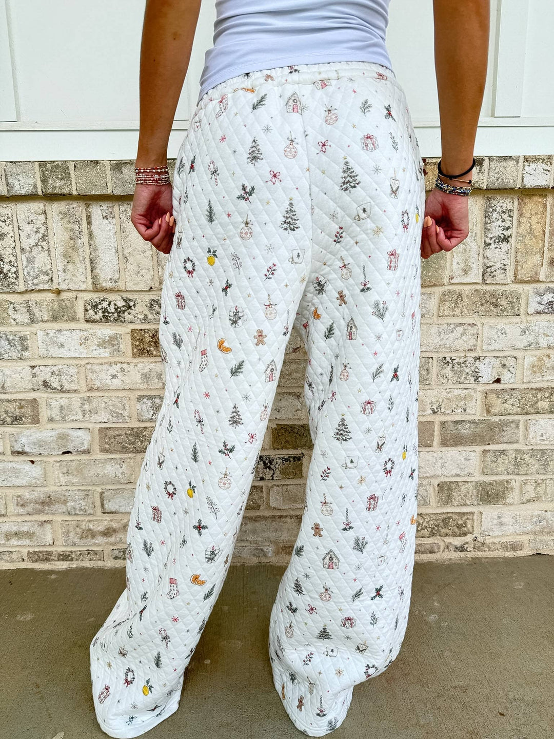 A Cottage Christmas Quilted Straight Leg Sweatpants