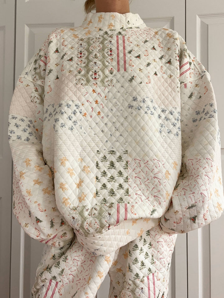 Holiday Quilted Mockneck Sweatshirt