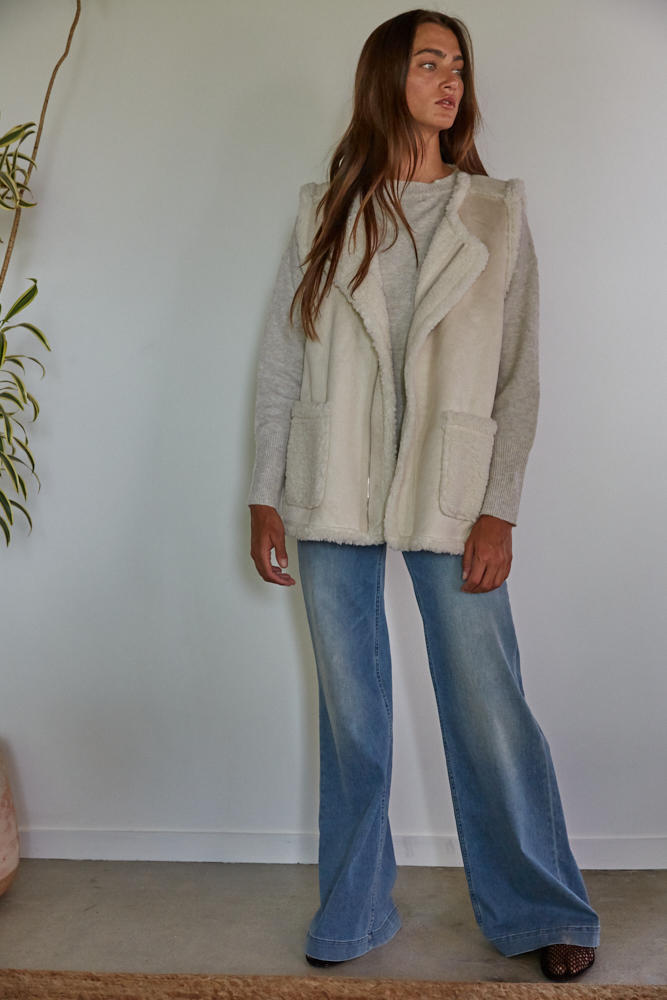 Whitby Sherpa Lined Vest