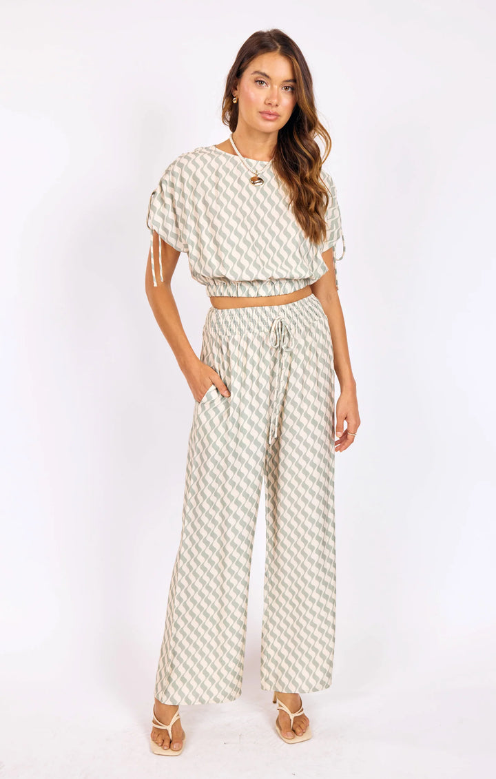 Twila Pant
